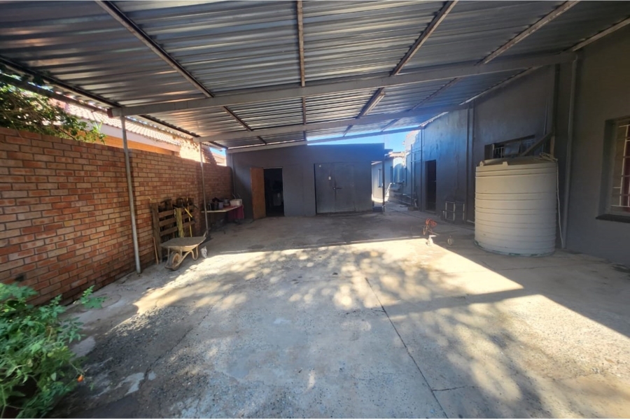 4 Bedroom Property for Sale in Boshof Free State
